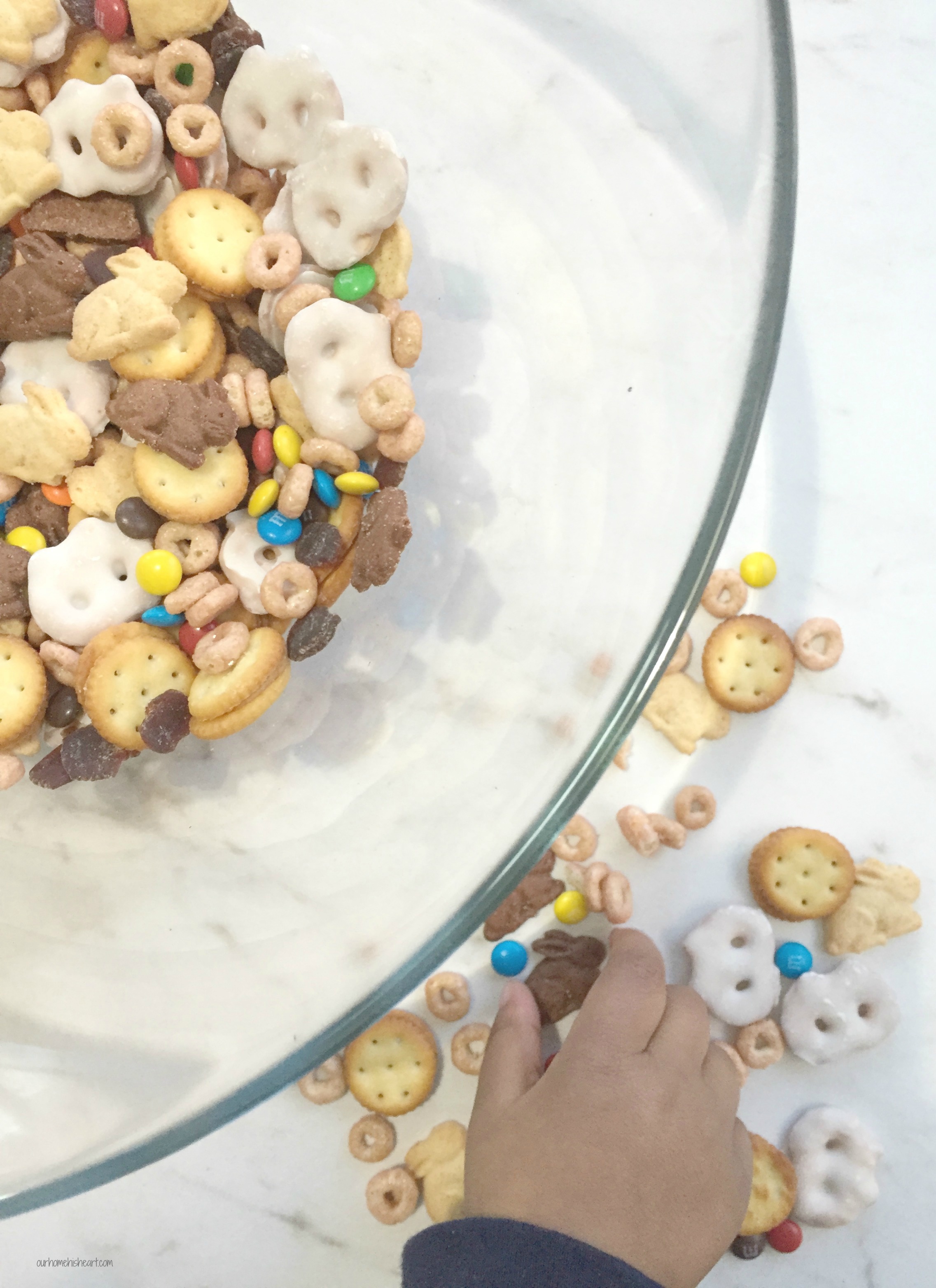 Bunny Trail Mix Easter Snack for Toddlers